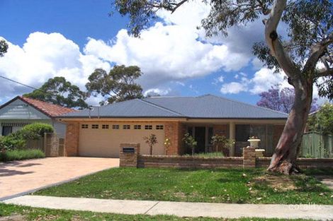 16 Cambrai Ave, Engadine, NSW 2233