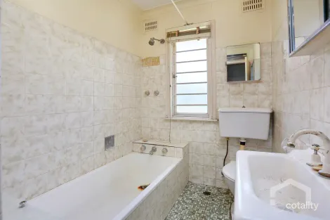 Property photo of 10 Wau Place Whalan NSW 2770