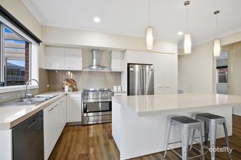 Property photo of 6 Creekward Drive Armstrong Creek VIC 3217