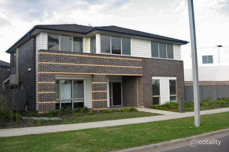 8 Bunjil Way, Parkville, VIC 3052