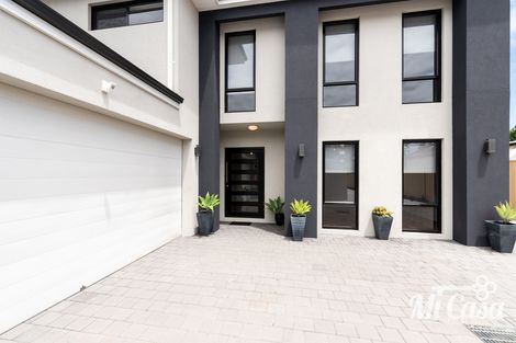 Property photo of 62A Parklands Square Riverton WA 6148