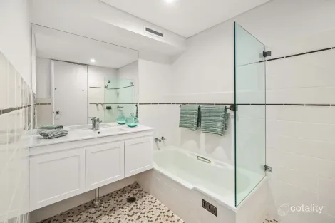 Property photo of 21/63 Darling Point Road Darling Point NSW 2027