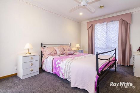 Property photo of 4 Andrea Crescent Cranbourne North VIC 3977