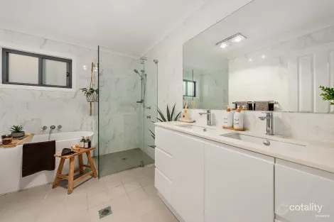 Property photo of 2/48 Edward Street Merewether NSW 2291