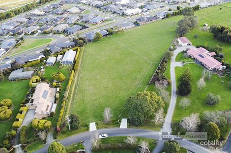 9 Greenland Dr, Drouin, VIC 3818