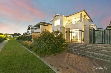 Property photo of 26 Francois Lane Lake Coogee WA 6166