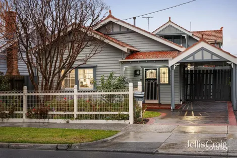 Property photo of 2 Exhibition Street McKinnon VIC 3204
