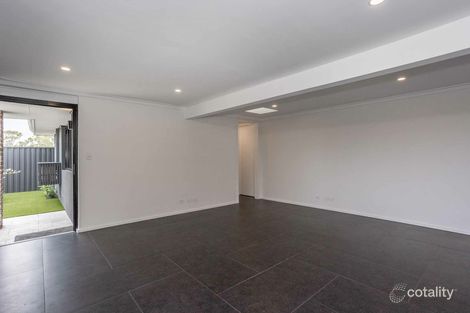 Property photo of 25 Eddystone Avenue Craigie WA 6025