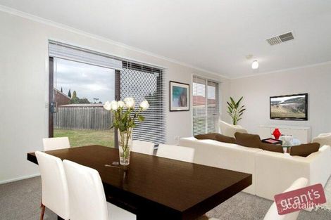 Property photo of 5 Felicity Court Narre Warren VIC 3805