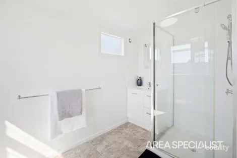 Property photo of 6 Hewson Street Nyora VIC 3987