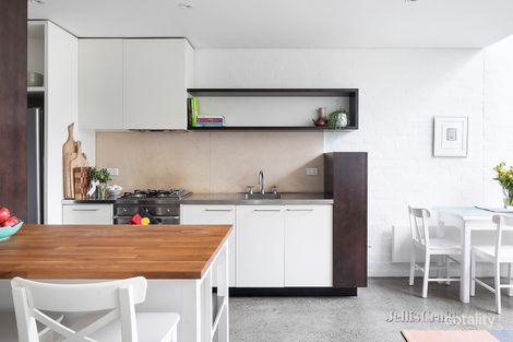 Property photo of 15 Austin Way Fitzroy North VIC 3068