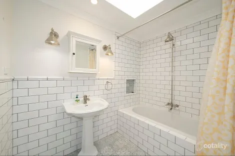Property photo of 2 Swagman Place Werrington Downs NSW 2747