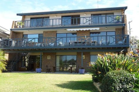 Property photo of 141 Ocean View Drive Wamberal NSW 2260