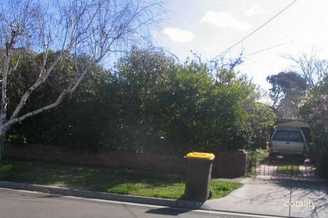 Property photo of 17 Edmonds Avenue Ashwood VIC 3147