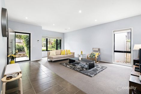 Property photo of 5 Niblick Circuit Sandhurst VIC 3977