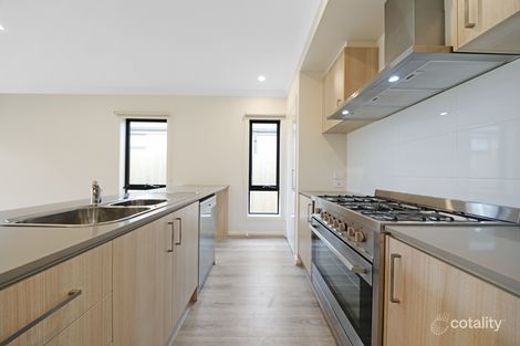 Property photo of 3 Ross Parade Wallan VIC 3756