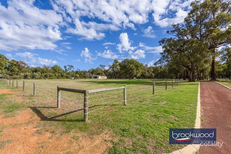 Property photo of 845 Avonholme Circle Chidlow WA 6556