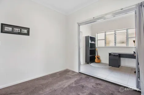Property photo of 8/18 Barton Road Hawthorne QLD 4171
