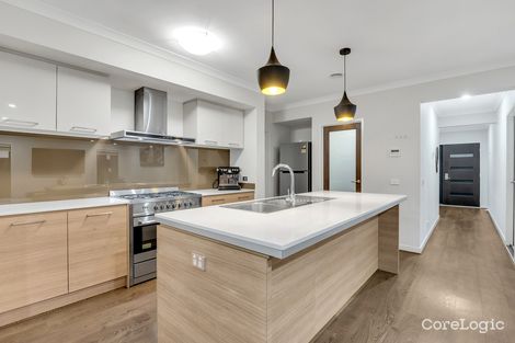 Property photo of 16 Bandicoot Road Craigieburn VIC 3064