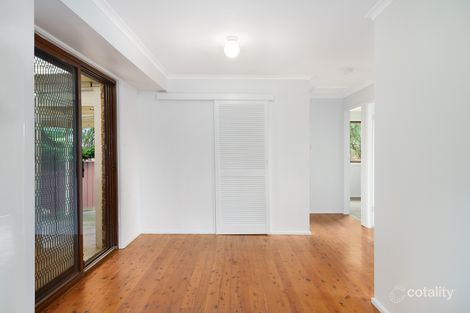 Property photo of 3 Wintaroo Crescent St Helens Park NSW 2560