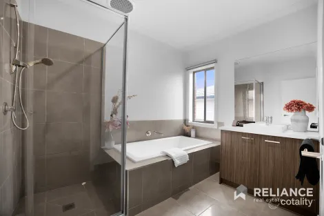 Property photo of 21 Webster Street Point Cook VIC 3030