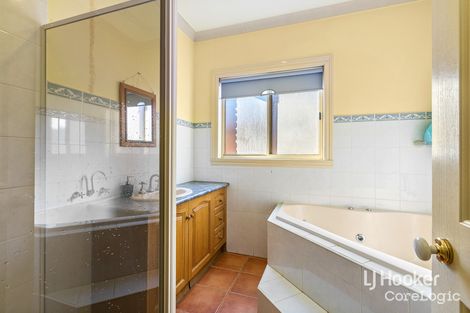 Property photo of 9 James Austin Way Seabrook VIC 3028
