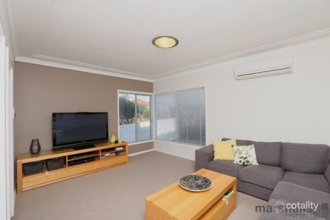 Property photo of 11 Stokes Street Redhead NSW 2290