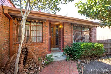 Property photo of 8 North Avenue Strathmore VIC 3041