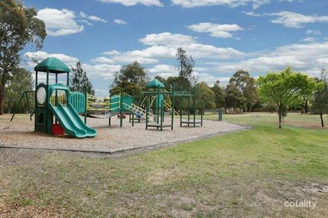 Property photo of 5 Shawlands Avenue Blackburn South VIC 3130