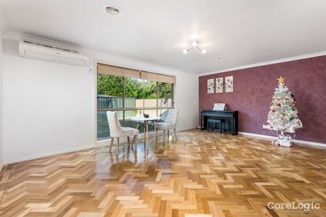 Property photo of 31 Doreen Rogen Way South Morang VIC 3752