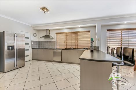 Property photo of 12 Carpenter Chase Wanneroo WA 6065