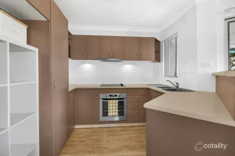 Property photo of 8/131 Muir Street Labrador QLD 4215
