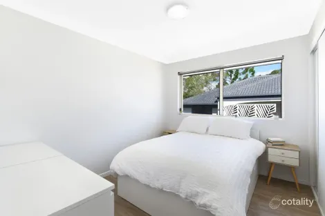 Property photo of 8/131 Muir Street Labrador QLD 4215