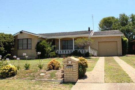 37 Lauder St, Inverell, NSW 2360