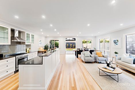 Property photo of 206 The Parade Ascot Vale VIC 3032