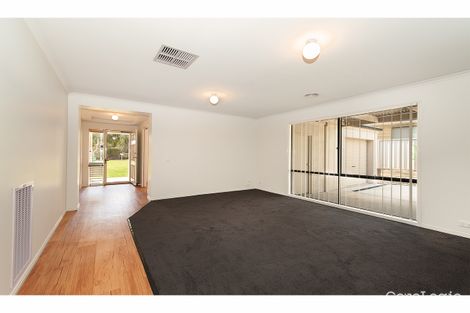 Property photo of 19 Cassinia Court Thurgoona NSW 2640