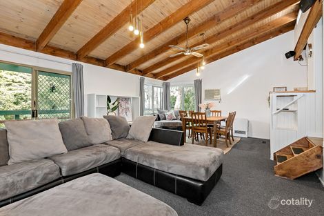 Property photo of 10 Avalon Drive Rosebud VIC 3939