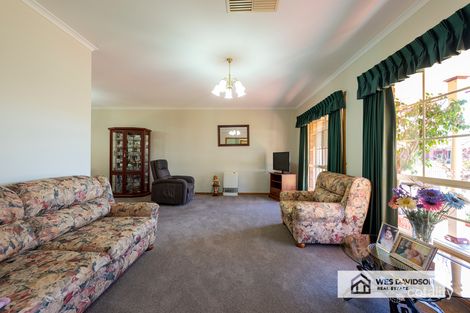 3 Finlayson Ct, Horsham, VIC 3400