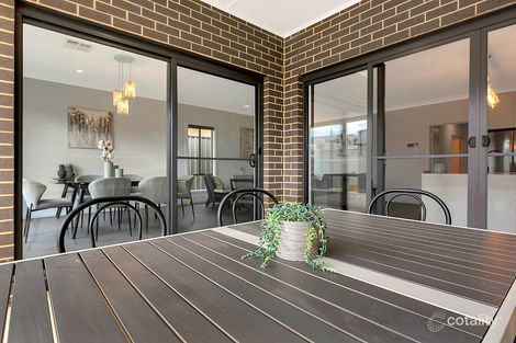 Property photo of 19 Gatley Circuit Evanston South SA 5116