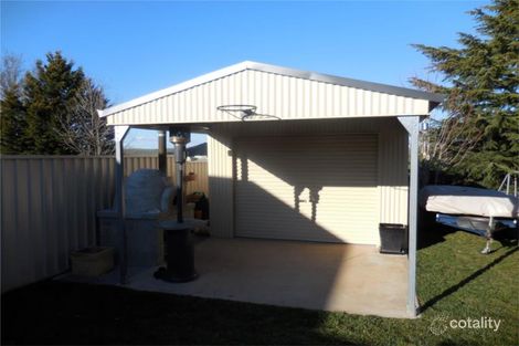 Property photo of 23 Piggott Place Blayney NSW 2799