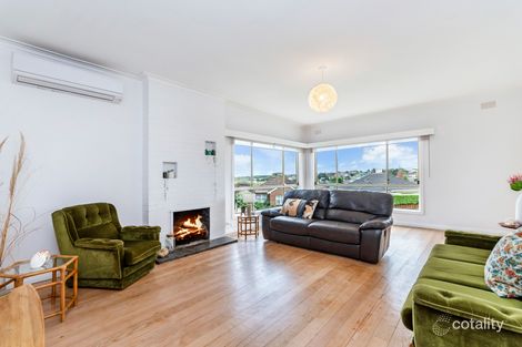 Property photo of 16 Emma Avenue Warrnambool VIC 3280