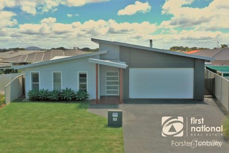 Property photo of 18 Margina Close Tuncurry NSW 2428
