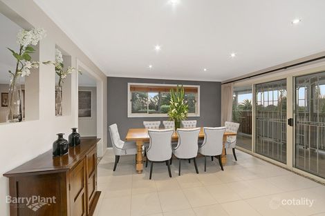 Property photo of 84 Quarry Hills Drive Berwick VIC 3806