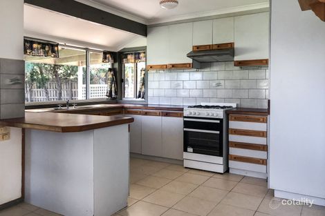 Property photo of 8 Illawong Grove Werribee VIC 3030