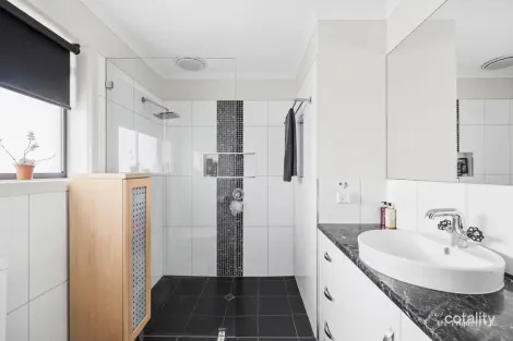 Property photo of 27 Pinehurst Drive Worrolong SA 5291