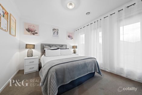 Property photo of 18 Ayredale Street Clyde VIC 3978