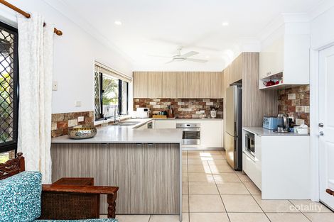 Property photo of 13 Rathbone Court Mudgeeraba QLD 4213