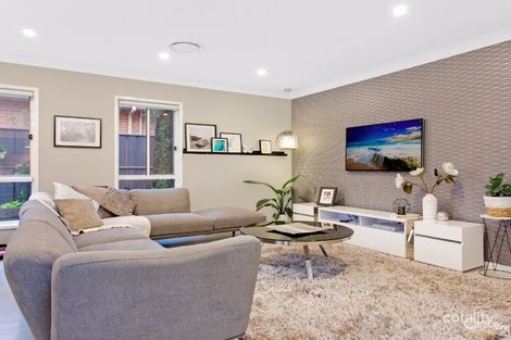 Property photo of 8 Sunflower Parade The Ponds NSW 2769