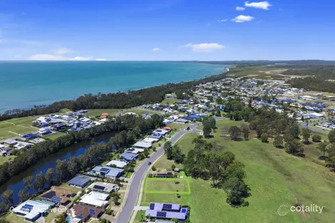 Property photo of 28 Sirenia Drive Burrum Heads QLD 4659
