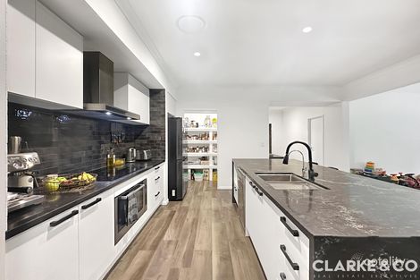 122 Hardwood Rd, Landsborough, QLD 4550